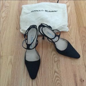 Authentic Manolo Blahnik satin shoes from Italy